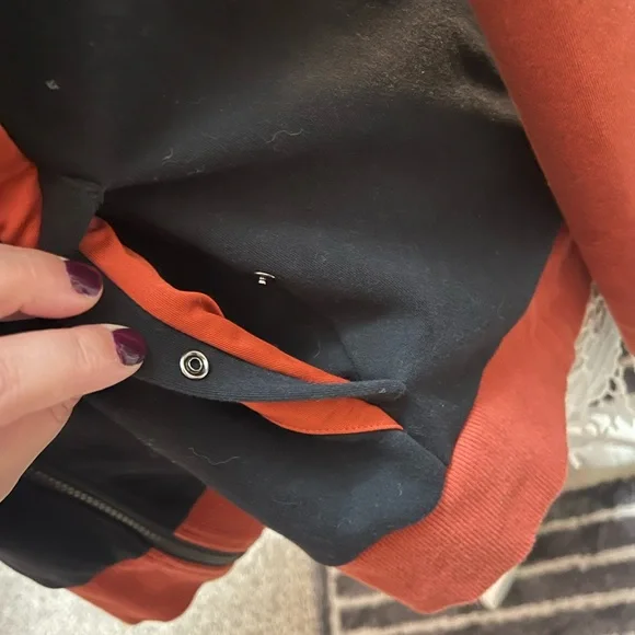 Harley-Davidson Black and Orange Jacket - Picture 4 of 13